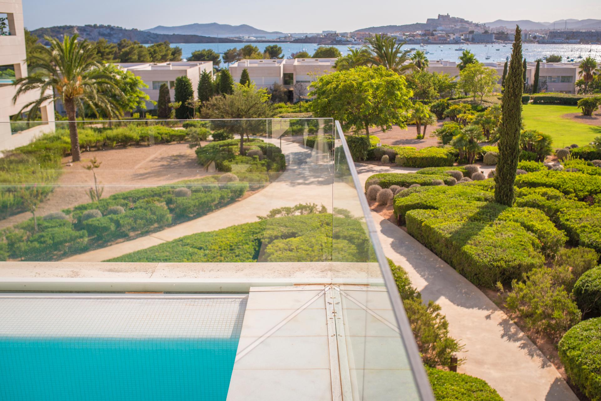 ES POUET DALT VILA VIEWS0