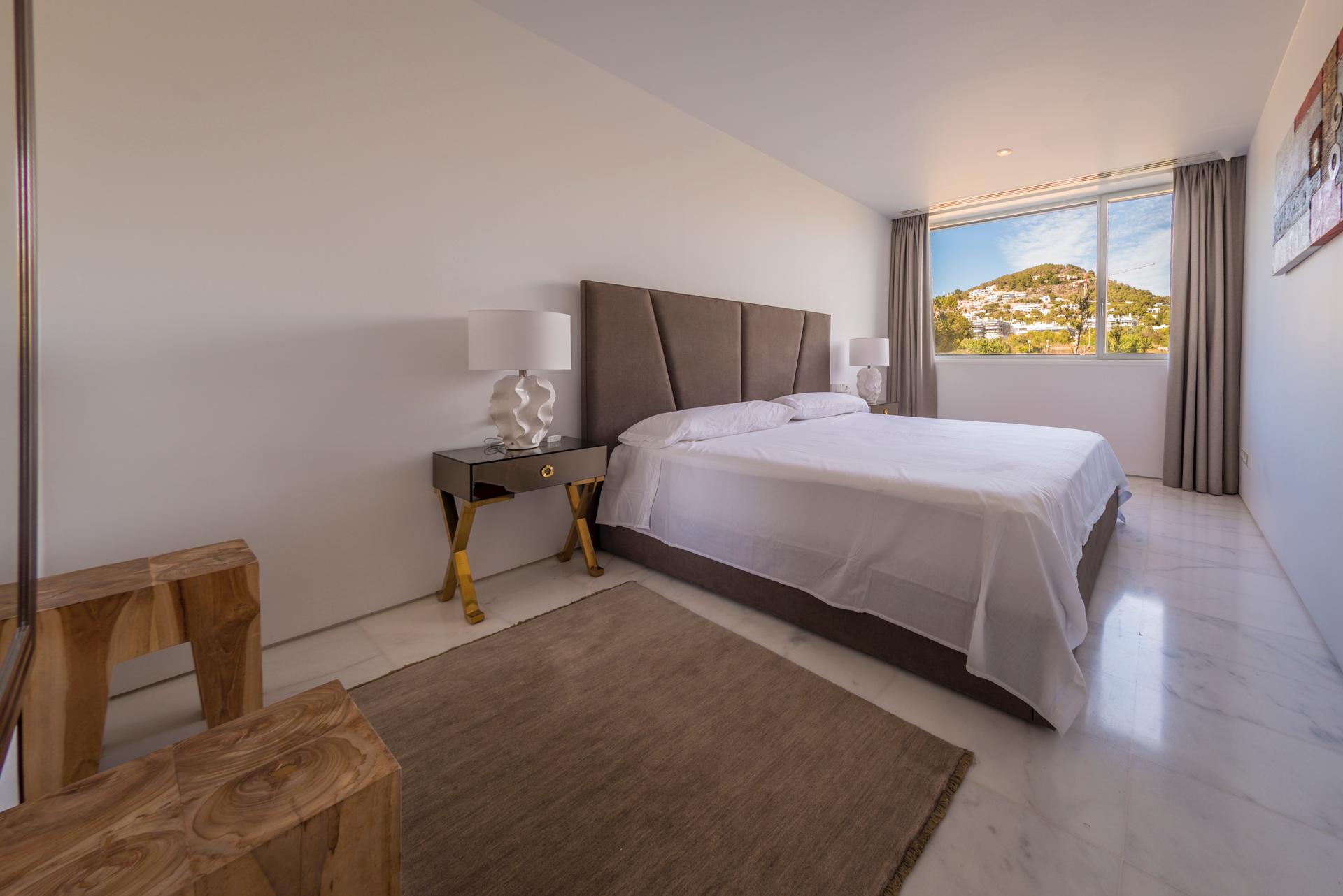 ES POUET DALT VILA VIEWS15