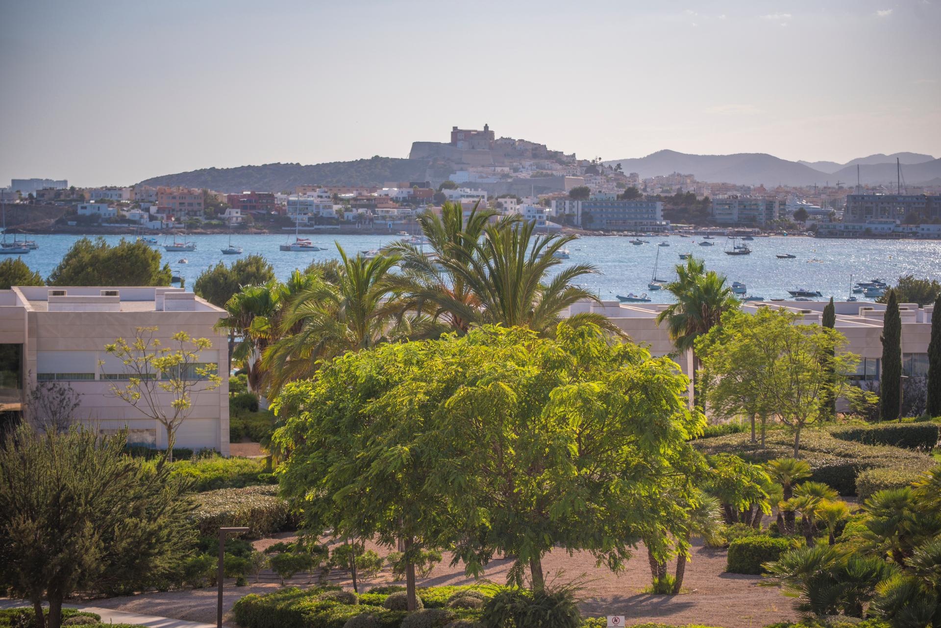 ES POUET DALT VILA VIEWS28