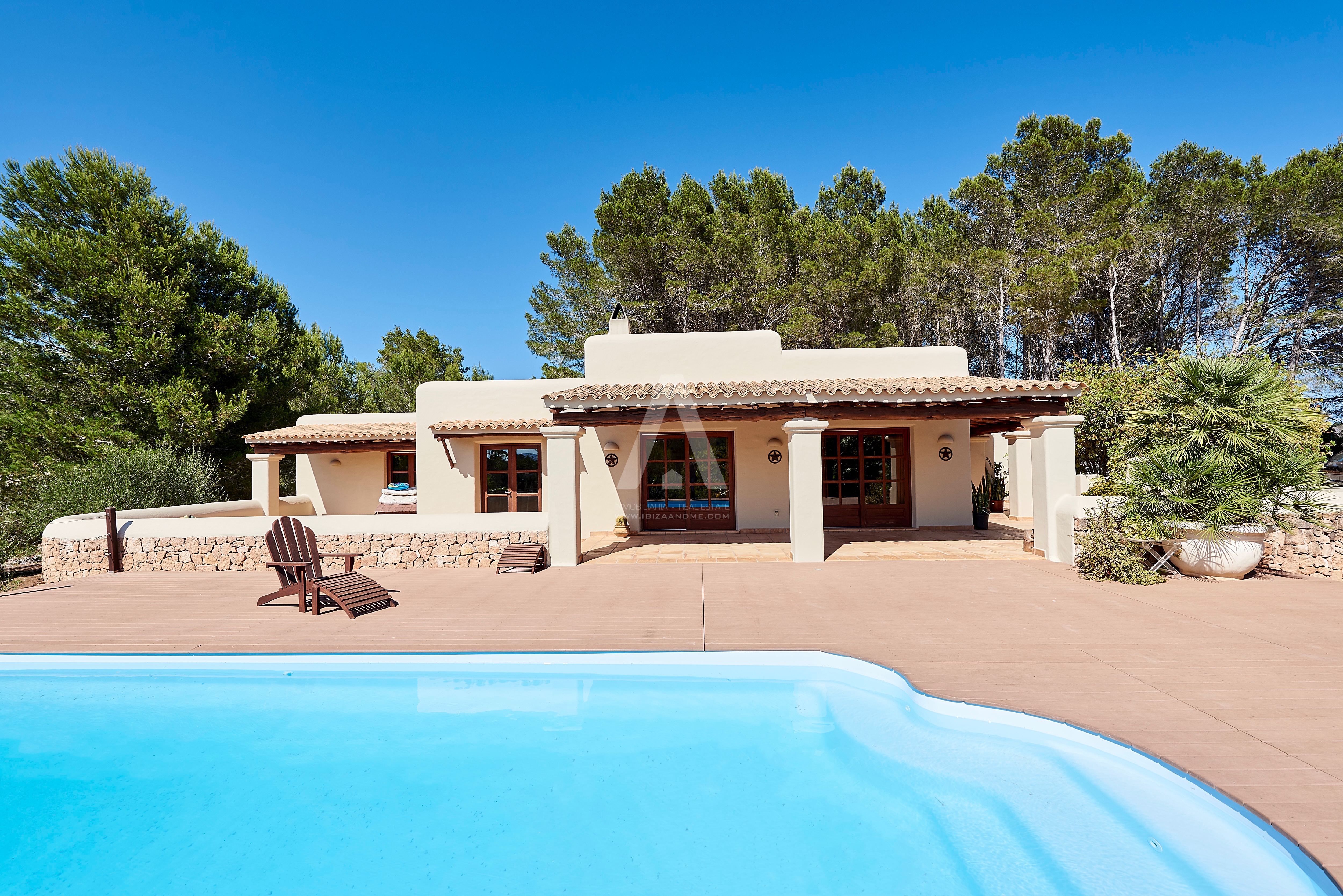 RESIZ_can-furnet_01_5000px