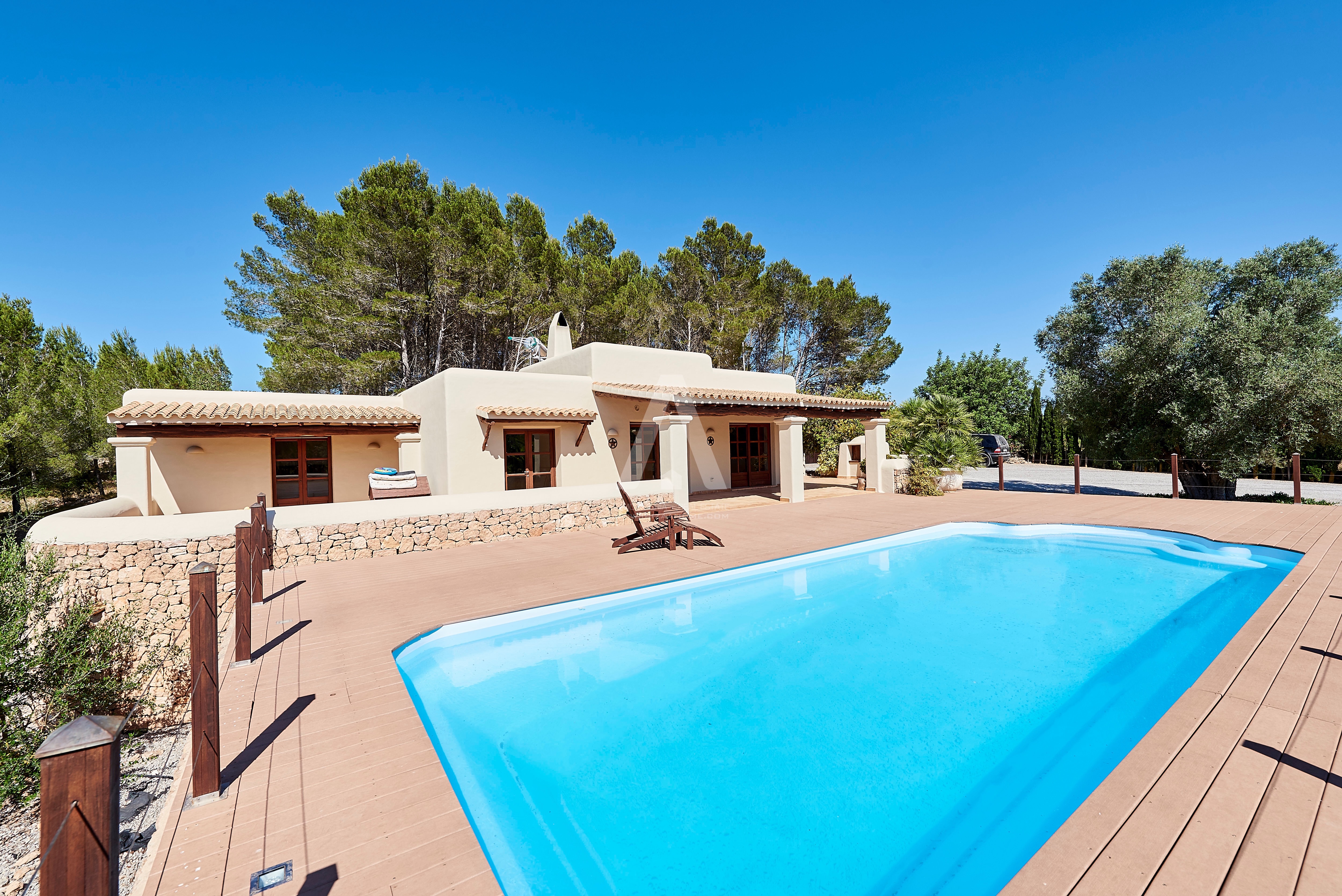 RESIZ_can-furnet_06_5000px