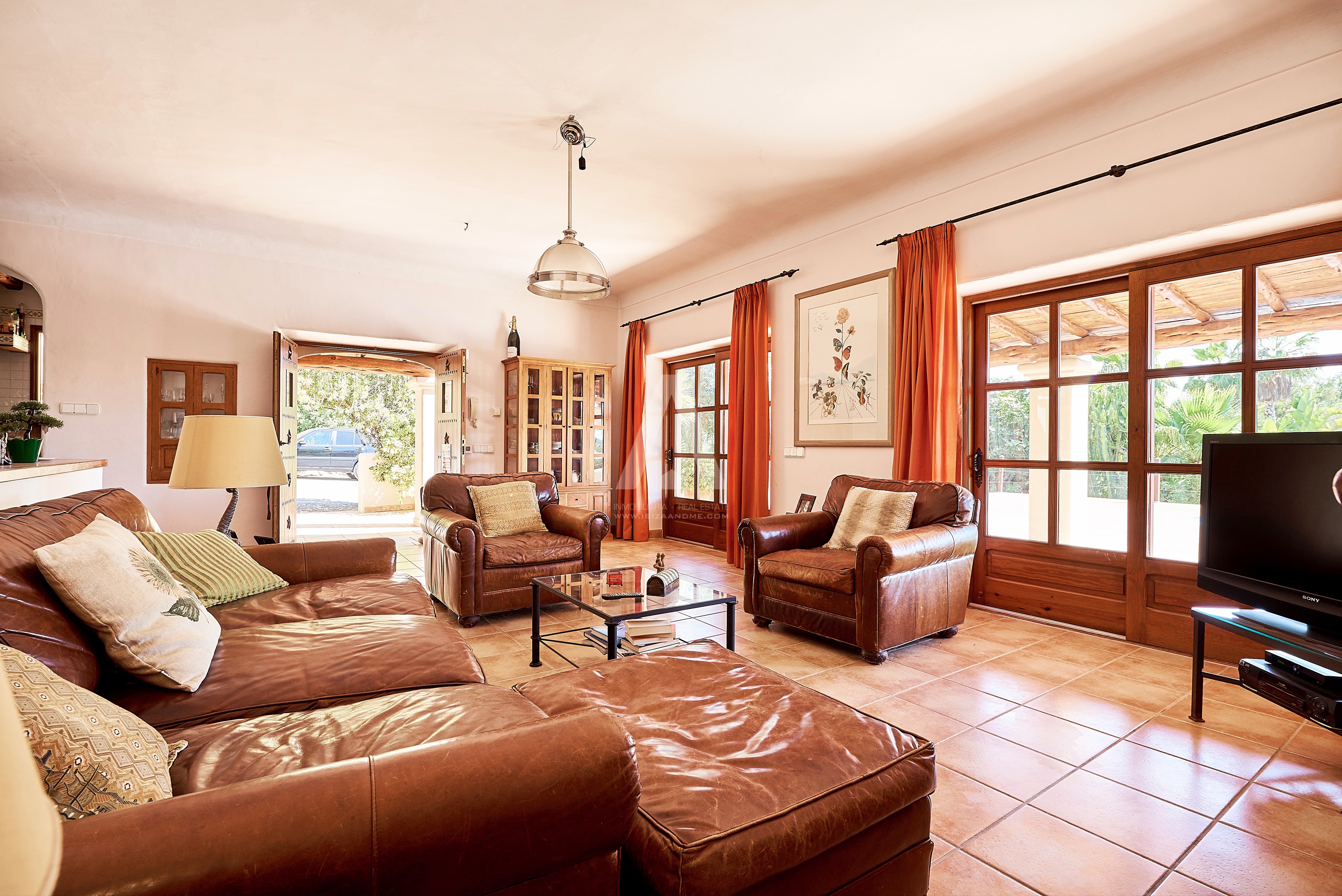 RESIZ_can-furnet_21_5000px