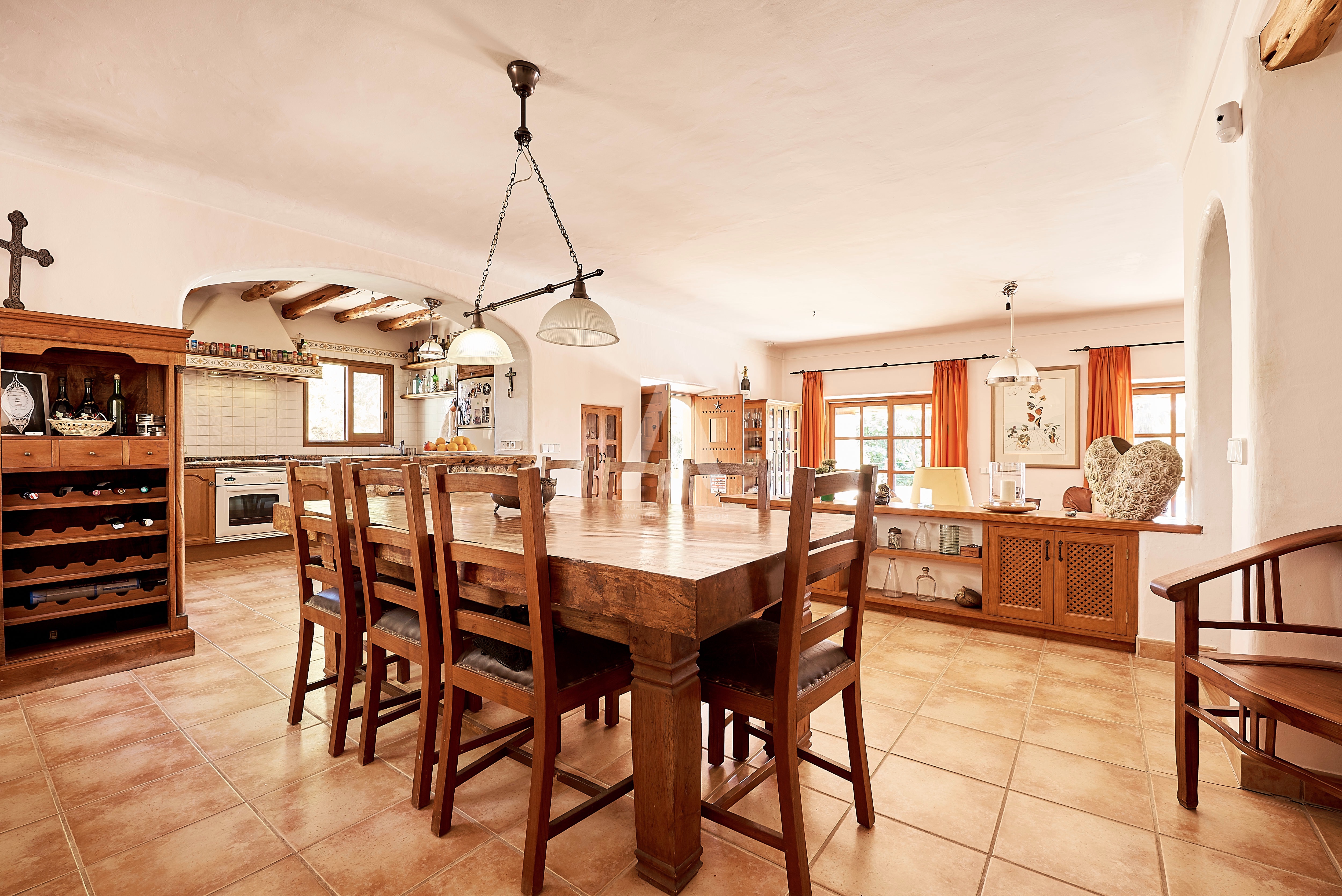 RESIZ_can-furnet_24_5000px