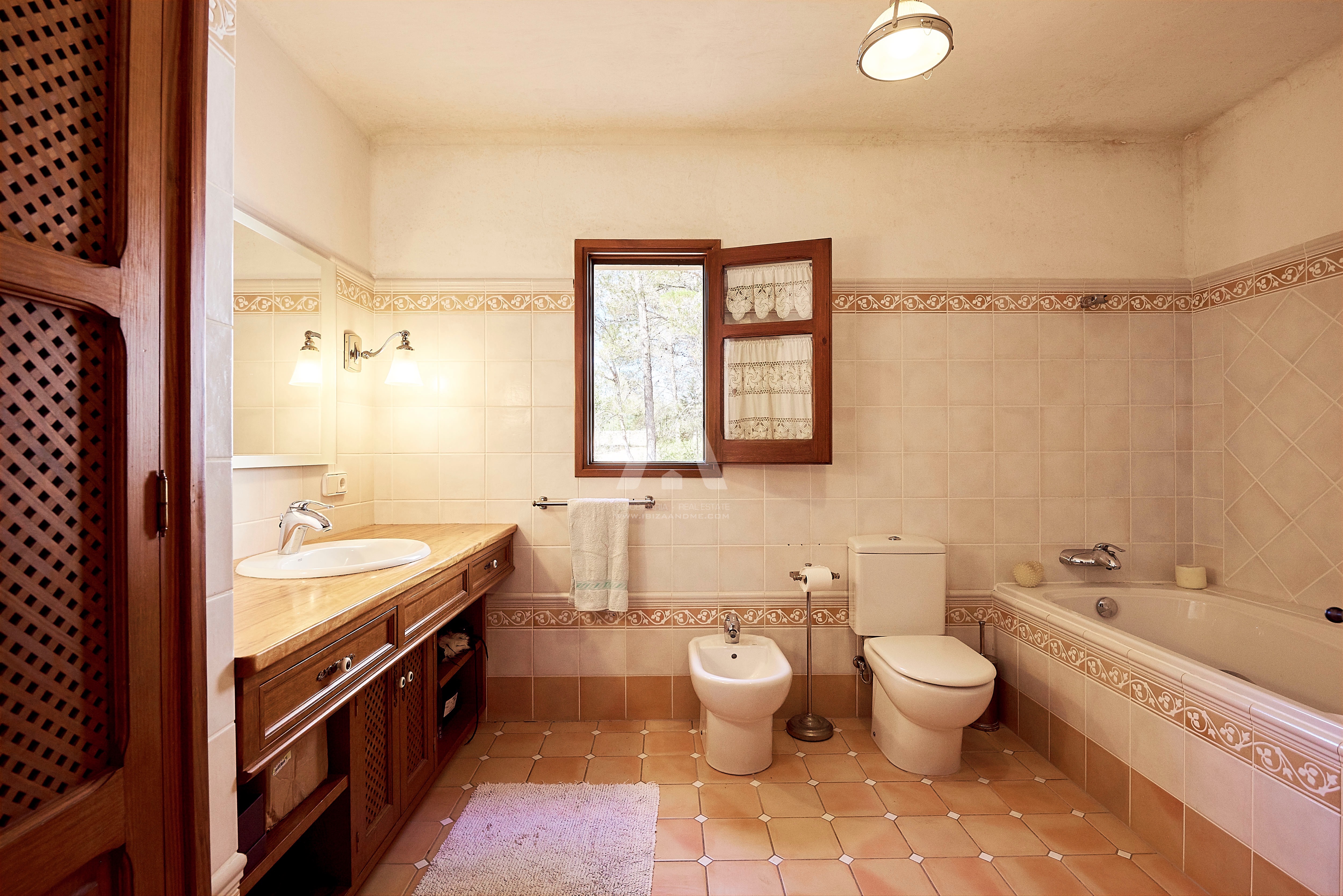 RESIZ_can-furnet_32_5000px