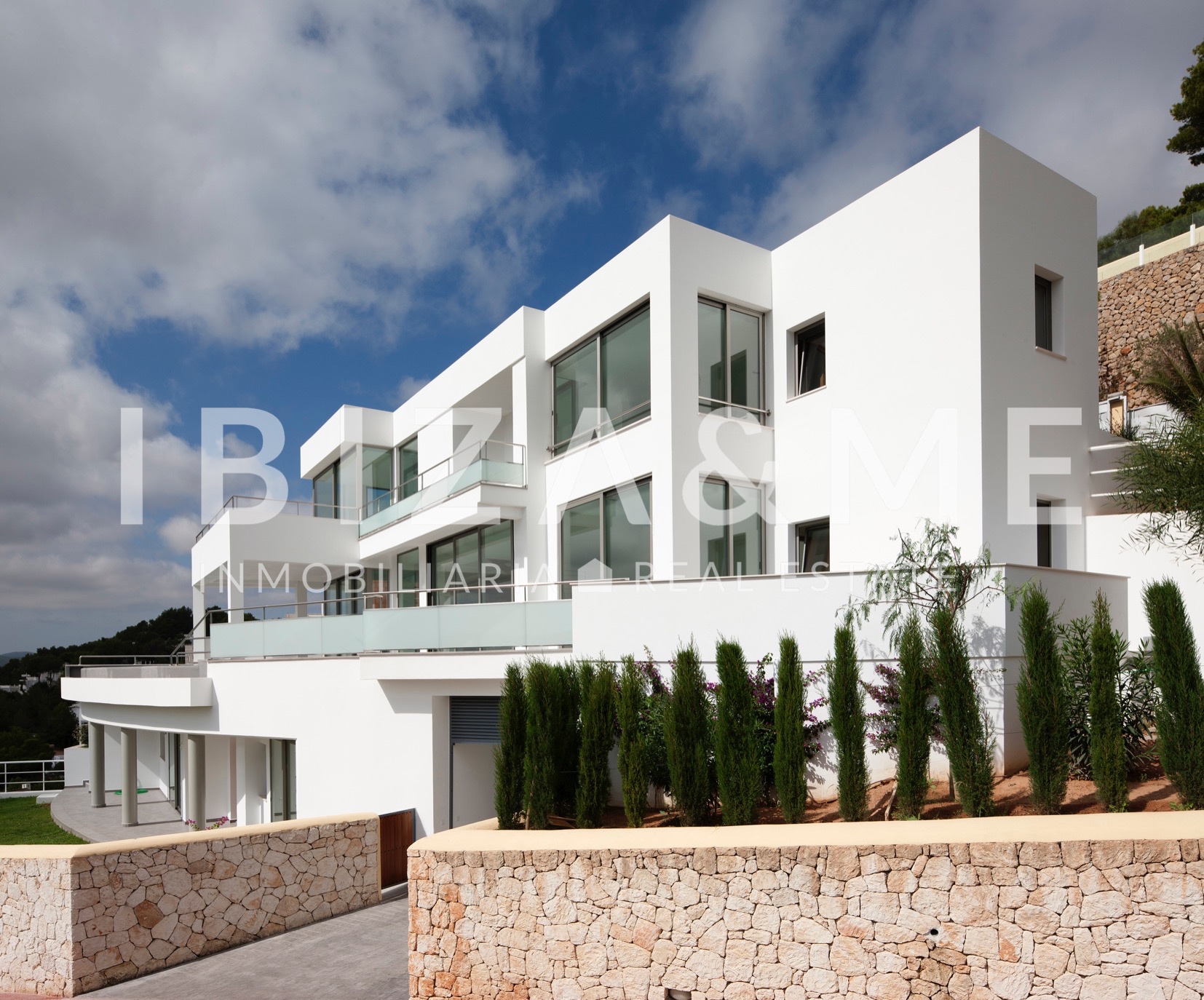 Ibiza's homes and gardens, october 2012.